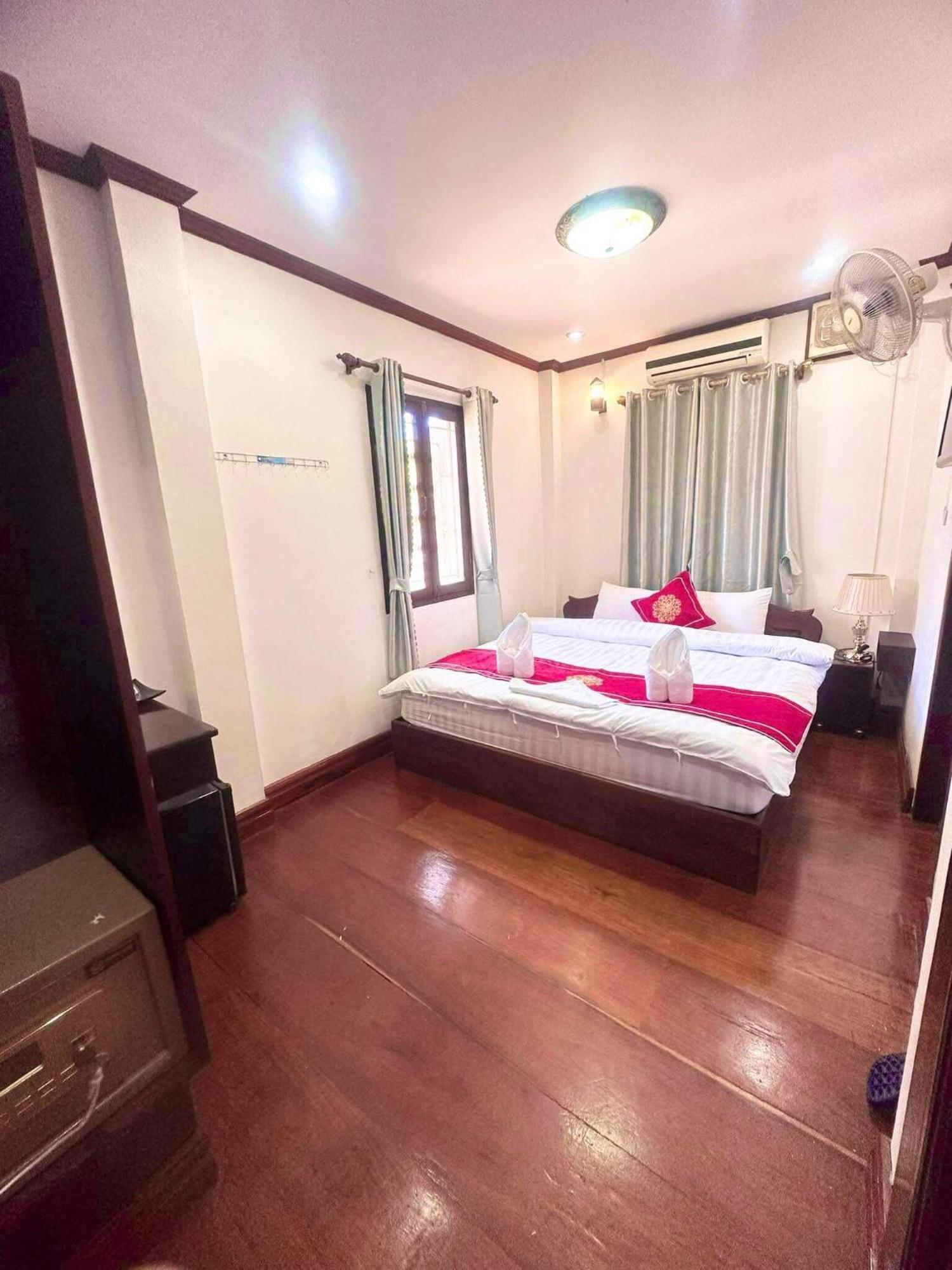 Xuan Keo Place House 2 หลวงพระบาง ภายนอก รูปภาพ